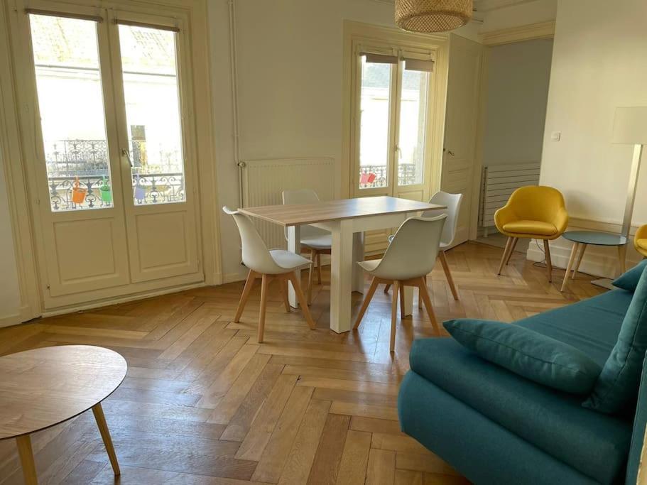 Elegant 2 Chambres Square Saint Amour Безансон Екстериор снимка