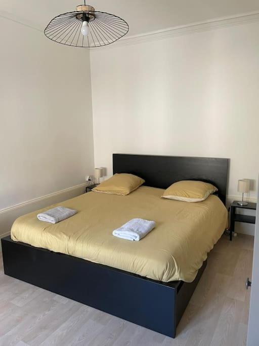 Elegant 2 Chambres Square Saint Amour Безансон Екстериор снимка